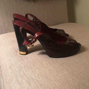 Tory Burch! Sling back Platform Heels! Authentic!